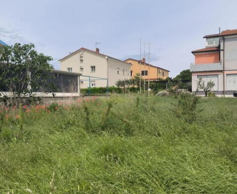 Urban land in Umag, with a building permit for 2 villas - pic 2