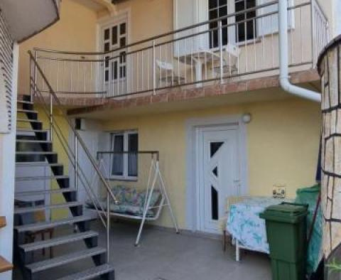 Levný apartmánový dům se 4 jednotkami v Novi Vinodolski, s výhledem na moře - pic 16