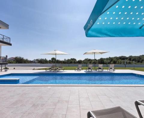 Luxus, modern villa medencével Štinjanban, kb. 1 km-re a strandoktól - pic 25