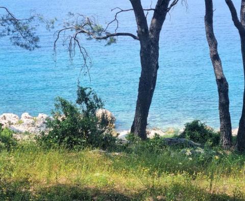 Rare to find - attractive sea front building land plot on Hvar island - pic 2