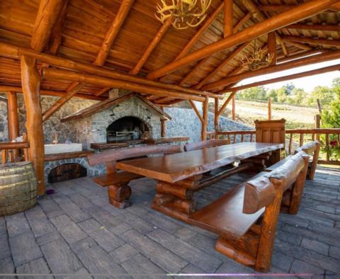 Villa en bois de conte de fées avec piscine et bien-être à Gorski Kotar ! - pic 9