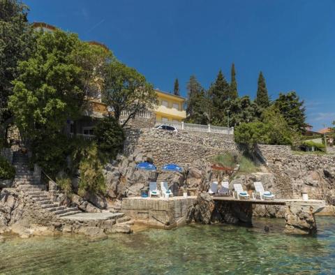 Magnifique villa en première ligne de mer dans la région de Novi Vinodolski - pic 52