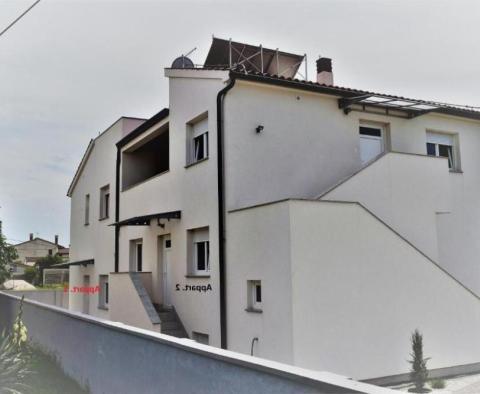 House in Pomer, Medulin, with 3 apartments - pic 5