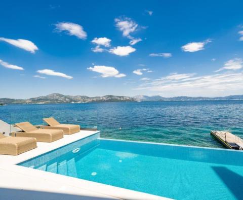 Absolut atemberaubende Villa mit privatem Strand, Swimmingpool und Bootsliegeplatz - foto 5