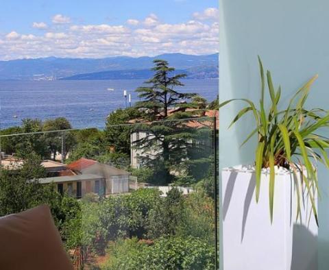 Luxusní rezidence v Ičići 100 metrů od moře nabízí několik apartmánů na prodej - pic 31