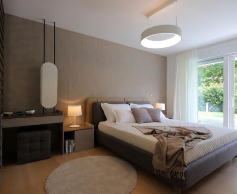 Luxusní rezidence v Ičići 100 metrů od moře nabízí několik apartmánů na prodej - pic 36