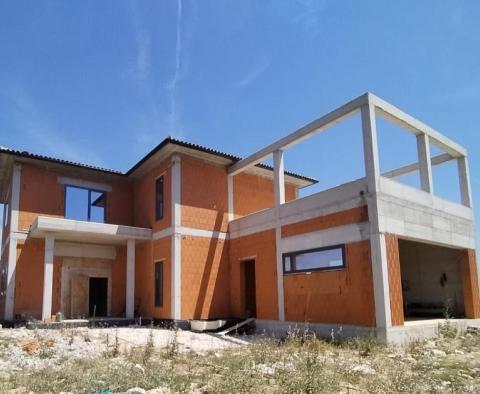Magnificent villa under construction in Vodnjan area, with sea views - pic 7
