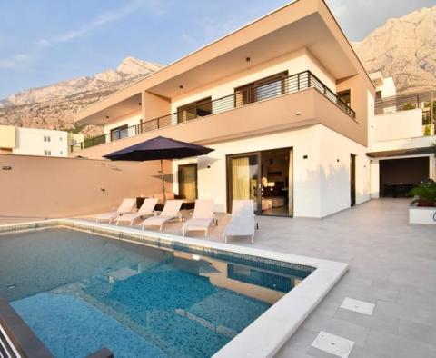 New semi-detached villa in Makarska with swimming pool - pic 36