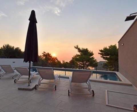 New semi-detached villa in Makarska with swimming pool - pic 24