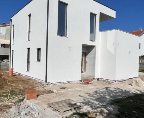 New villa in Vrsi, Zadar area - pic 4
