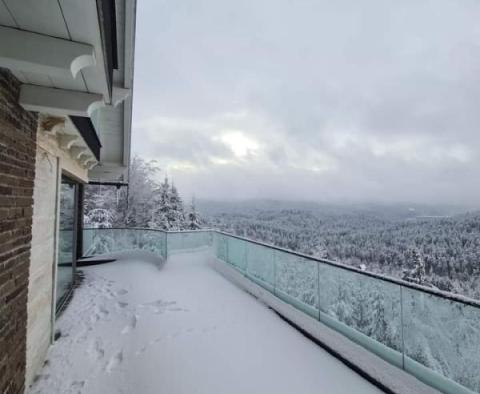 Egyedülálló villa panorámás kilátással a tóra, Gorski Kotar területén - pic 22