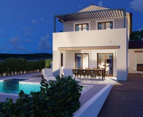 Modern Mediterranean villa with swimming pool - pic 4