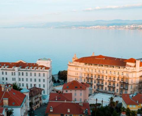 Bright luxuty furnished apartment in the center of Opatija with swimming pool, 200 meters from Lungomare, garage, sea view - pic 8