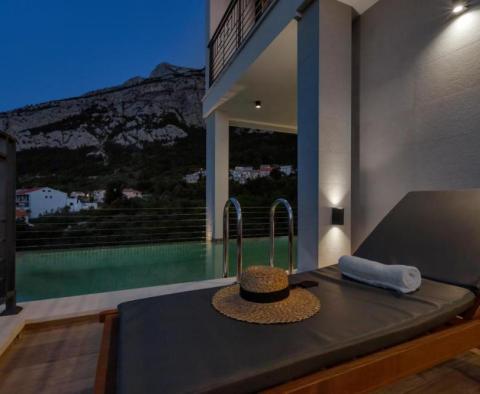 Bright new villa in Veliko Brdo, Makarska, with amazing sea views - pic 17