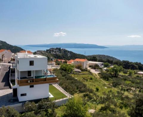 Bright new villa in Veliko Brdo, Makarska, with amazing sea views - pic 2