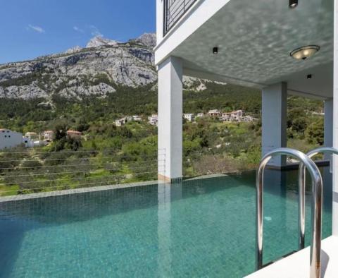 Helle neue Villa in Veliko Brdo, Makarska, mit herrlichem Meerblick - foto 40