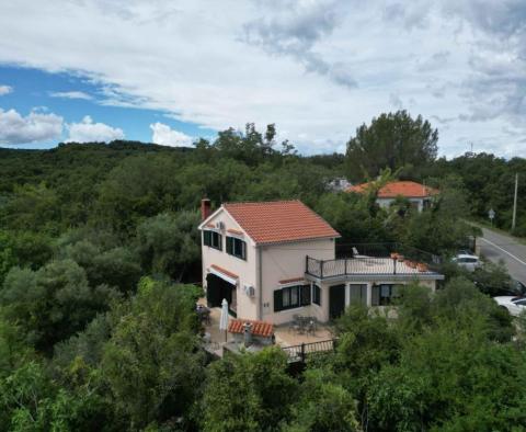 Maison dans la verdure à Dobrinj, île de Krk - pic 8