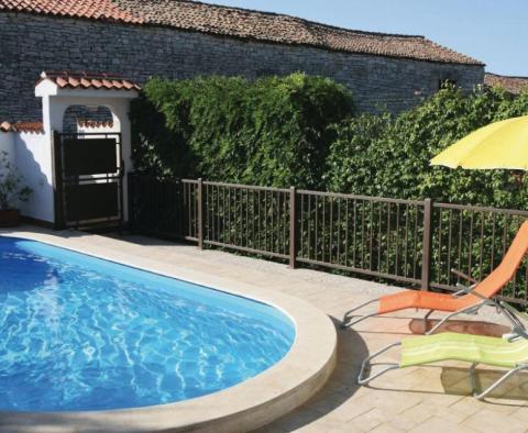 Villa en pierre rénovée avec piscine à Marcana - pic 15