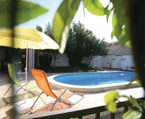 Renovierte Steinvilla mit Swimmingpool in Marcana - foto 16