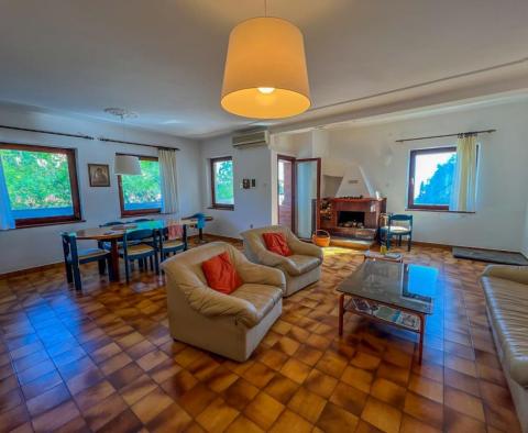 Отличная инвестиция - отдельный дом всего в 80 метрах от моря в Ике, Опатийская Ривьера! - фото 4