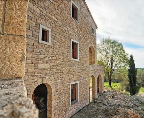 Wunderschöne Steinvilla in der Gegend von Rovinj, ein unübertroffenes Anwesen - foto 4