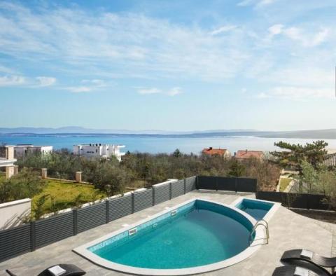 Impressive villa in Crikvenica with magnificent sea views - pic 2