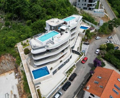 Magnifique résidence neuve dans le style Zaha Hadid à Opatija - pic 10