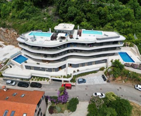 Csodálatos új rezidencia Zaha Hadid stílusban Abbáziában - pic 11