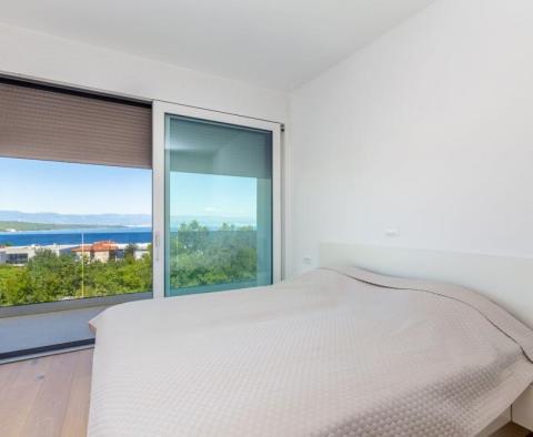 Luxusní penthouse s bazénem a panoramatickým výhledem na moře v Malinska - pic 11