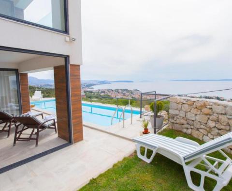 Marvellous new villa in Podstrana - pic 26