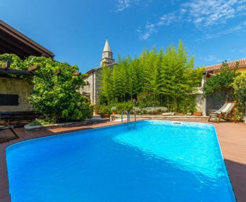 Three stone houses in the old town with swimming pool - pic 4