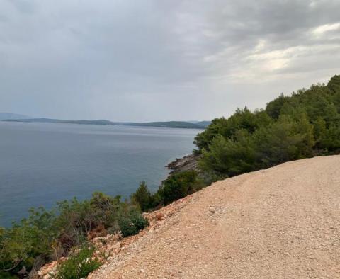 Agro land plot for sale in Jelsa area, on Hvar island - 1st line to the sea - pic 10