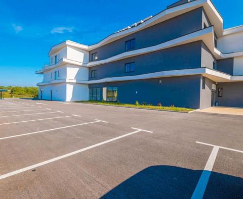 Új építésű, 24 szobás szálloda Vabrigában, Porec közelében - pic 15