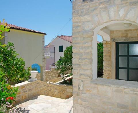 Boutique-hotel of 7 rooms by the sea on Korcula - pic 14