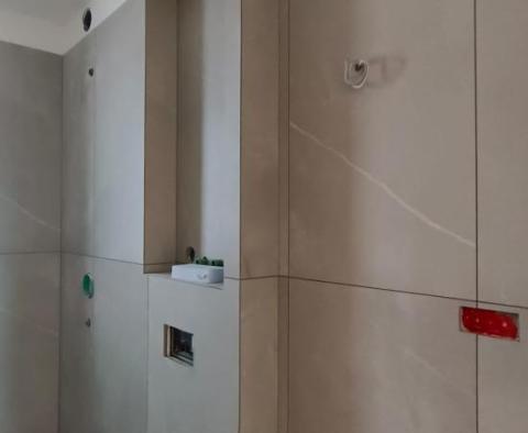 Apartmán v přízemí novostavby 100 metrů od moře, dvě ložnice, výhled na moře - Medulin - pic 20