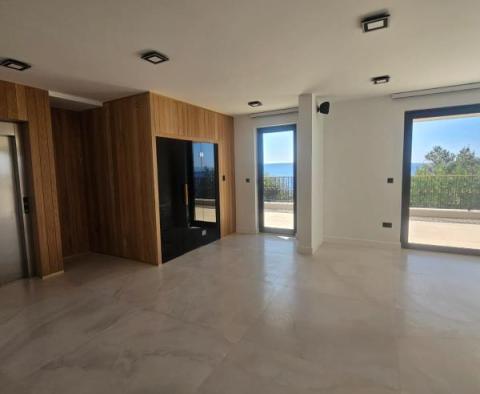 Luxurious 2d line villa on prestigious Ciovo island - pic 17