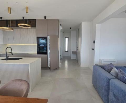 Luxurious 2d line villa on prestigious Ciovo island - pic 23