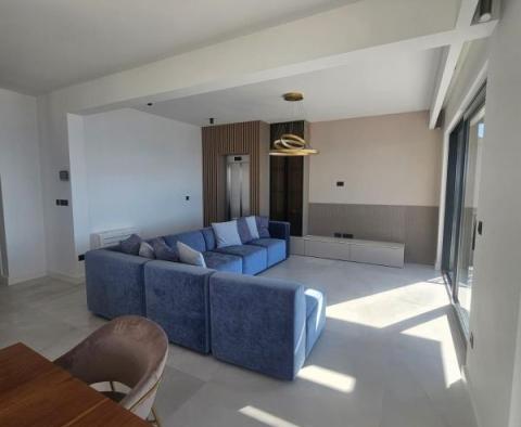 Luxurious 2d line villa on prestigious Ciovo island - pic 24