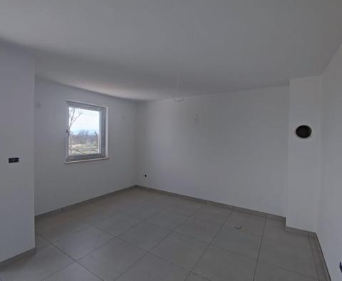 Két új lakás eladó Malinska-Dubašnicában, tengerre néző kilátással - pic 3