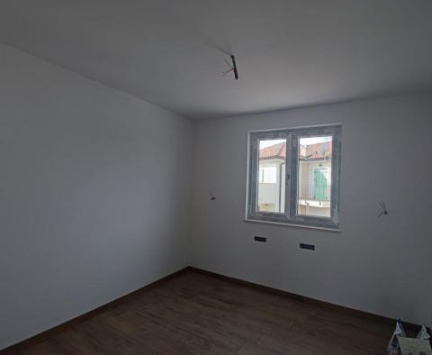 Két új lakás eladó Malinska-Dubašnicában, tengerre néző kilátással - pic 8