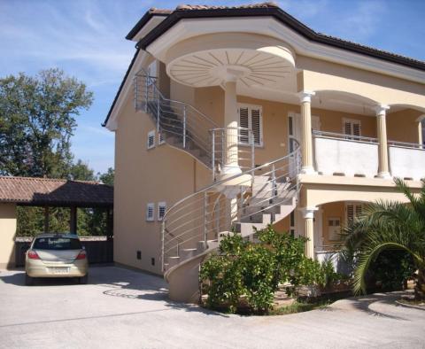 House of three apartments in Malinska, Krk island, 1,5 km from the sea 