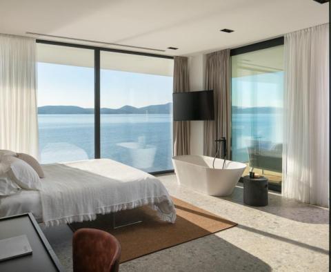 Wunderschöne moderne Villa in erster Linie am Strand in der Gegend von Zadar - foto 12