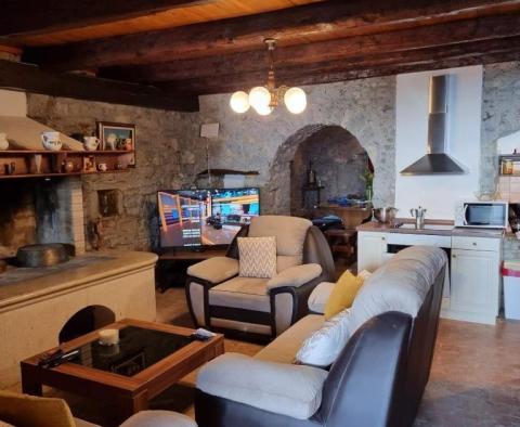 Renovated stone house with swimming pool in Lanisce 