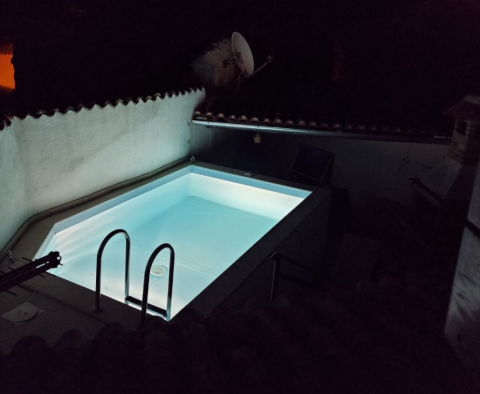 Renoviertes Steinhaus mit Pool in Lanisce - foto 3