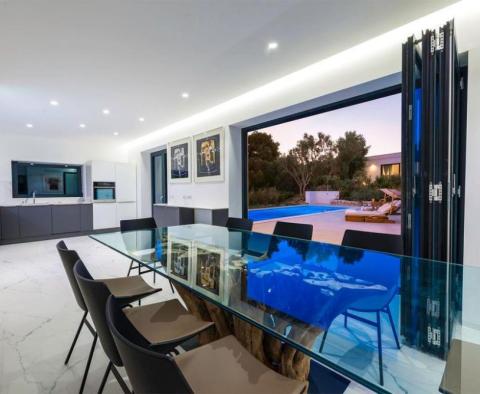 Neue moderne Villa am Meer in der Nähe von Dubrovnik auf einer der Elafiti-Inseln - foto 48