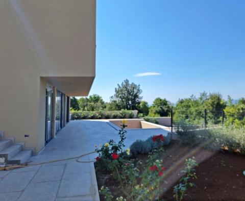 Ohromující nová vila v oblasti Rabac s panoramatickým výhledem na moře - pic 18