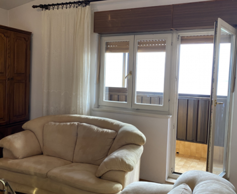 Appartement avec loggia et vue mer à Opatija, bon prix - pic 2