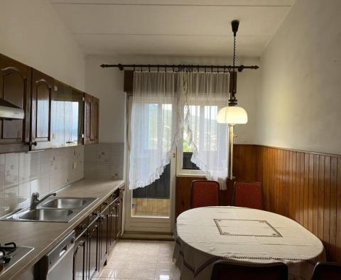 Appartement avec loggia et vue mer à Opatija, bon prix - pic 4