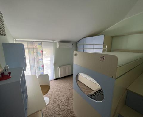 Квартира по отличной цене в Ичичи в 500 м от пляжа, балкон, панорамный вид на море. - фото 8