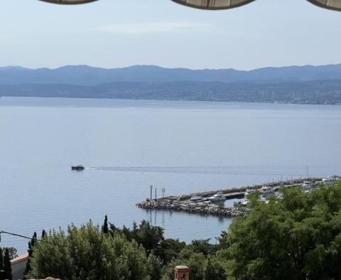 Preisgünstiges Apartment in Icici, 500 m vom Strand entfernt, Balkon, Panoramablick auf das Meer - foto 3